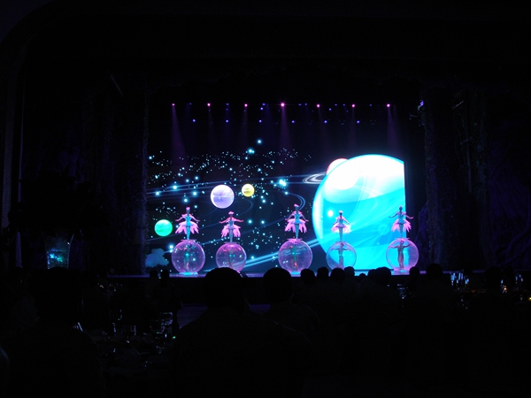 深圳茶園多功能劇場室內全彩色屏