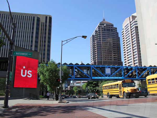 美國(guó)哥倫布全美互惠保險(xiǎn)公司室外led全彩顯示屏