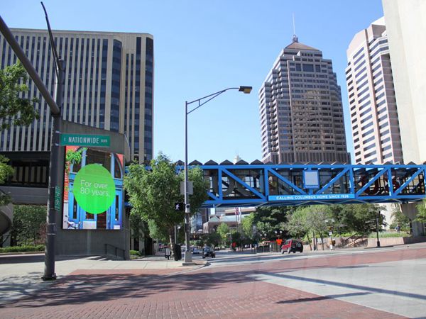 美國(guó)哥倫布全美互惠保險(xiǎn)公司led室外全彩顯示屏