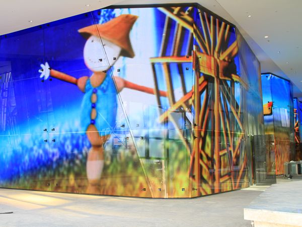 上海南京西路668恒基廣場led室內(nèi)全彩顯示屏