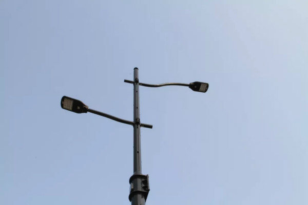 上海國家會(huì)展中心周邊LED陶瓷模塊化路燈