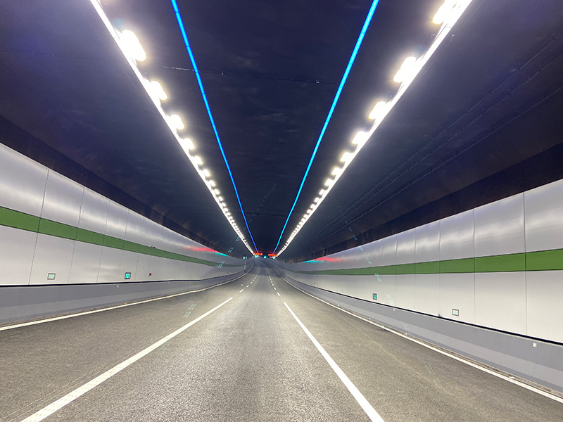 隧道燈,變身記,從暗黑通道到,光明大道的逆襲