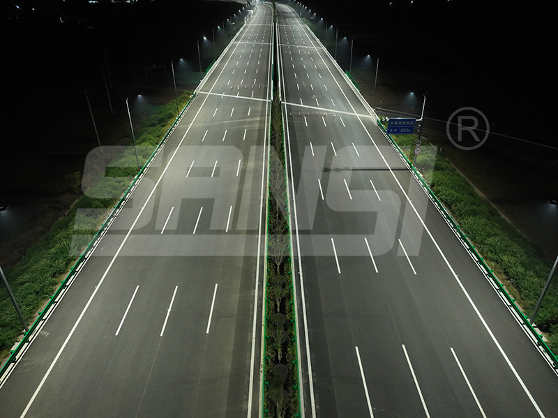 環(huán)保節(jié)能,減少光污染,LED路燈,助力城市,可持續(xù)發(fā)展