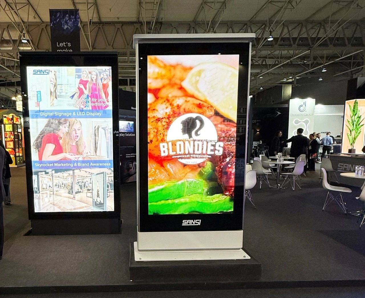 三思閃耀I(xiàn)SE,2025巴塞羅那之約,引領(lǐng)視聽新時(shí)代