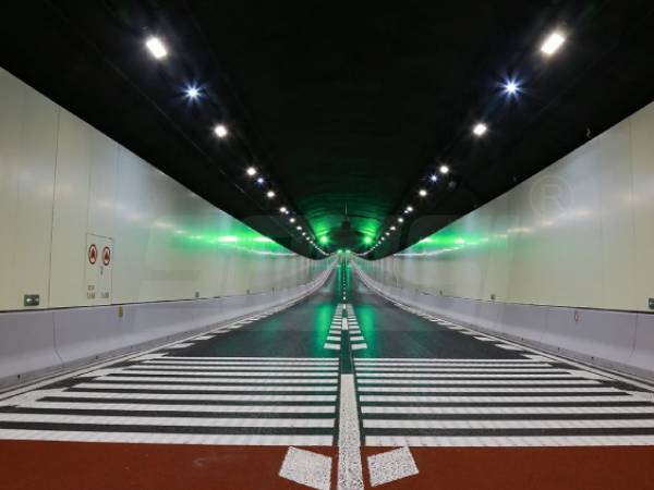 上海,銀都路,越江隧道,隧道照明,照明案例