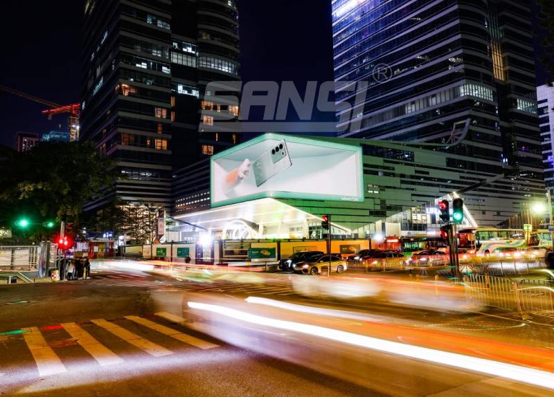 戶外大屏,裸眼3D大屏,顯示技術(shù)升級,8K,畫質(zhì),帶來,沉浸式體驗